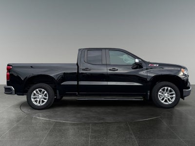 2024 Chevrolet Silverado 1500 LT LT1