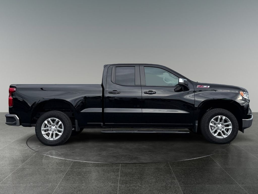 2024 Chevrolet Silverado 1500 LT LT1