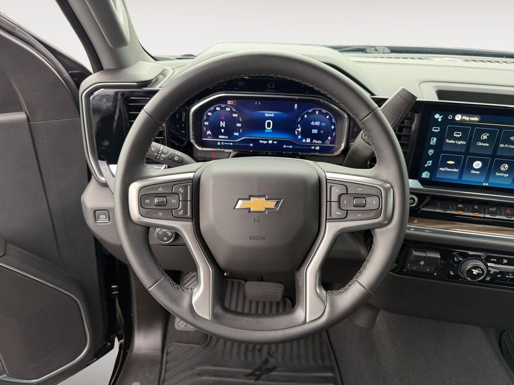 2024 Chevrolet Silverado 1500 LT LT1