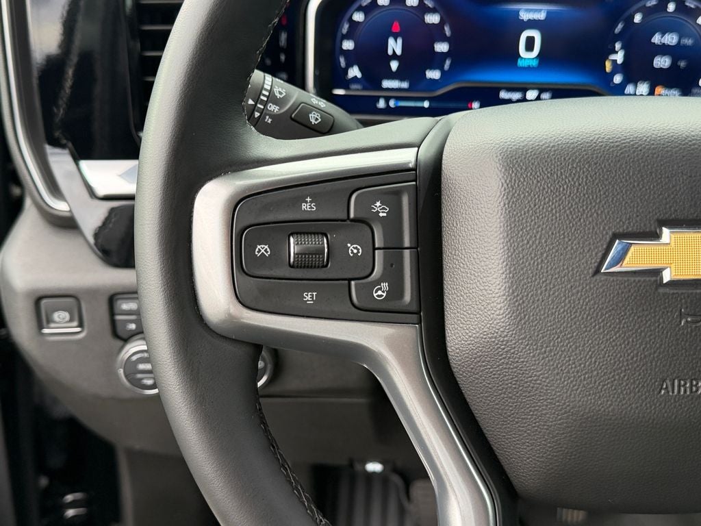 2024 Chevrolet Silverado 1500 LT LT1