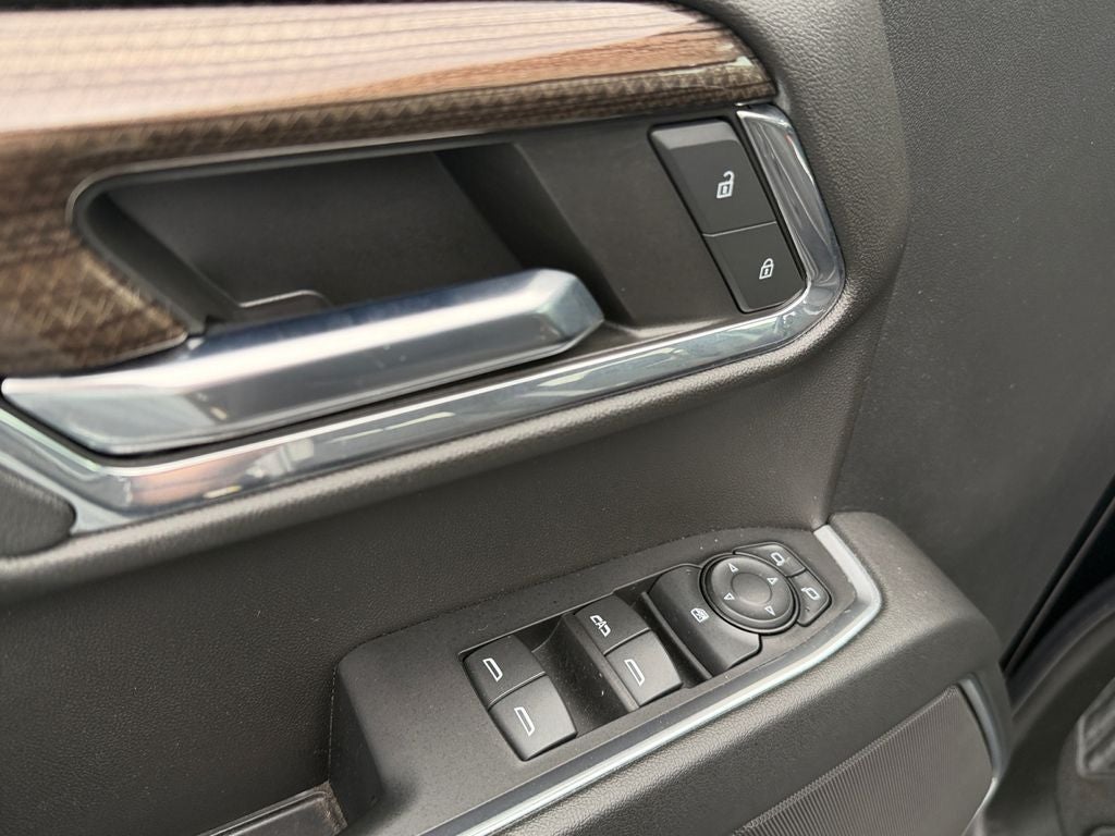 2024 Chevrolet Silverado 1500 LT LT1