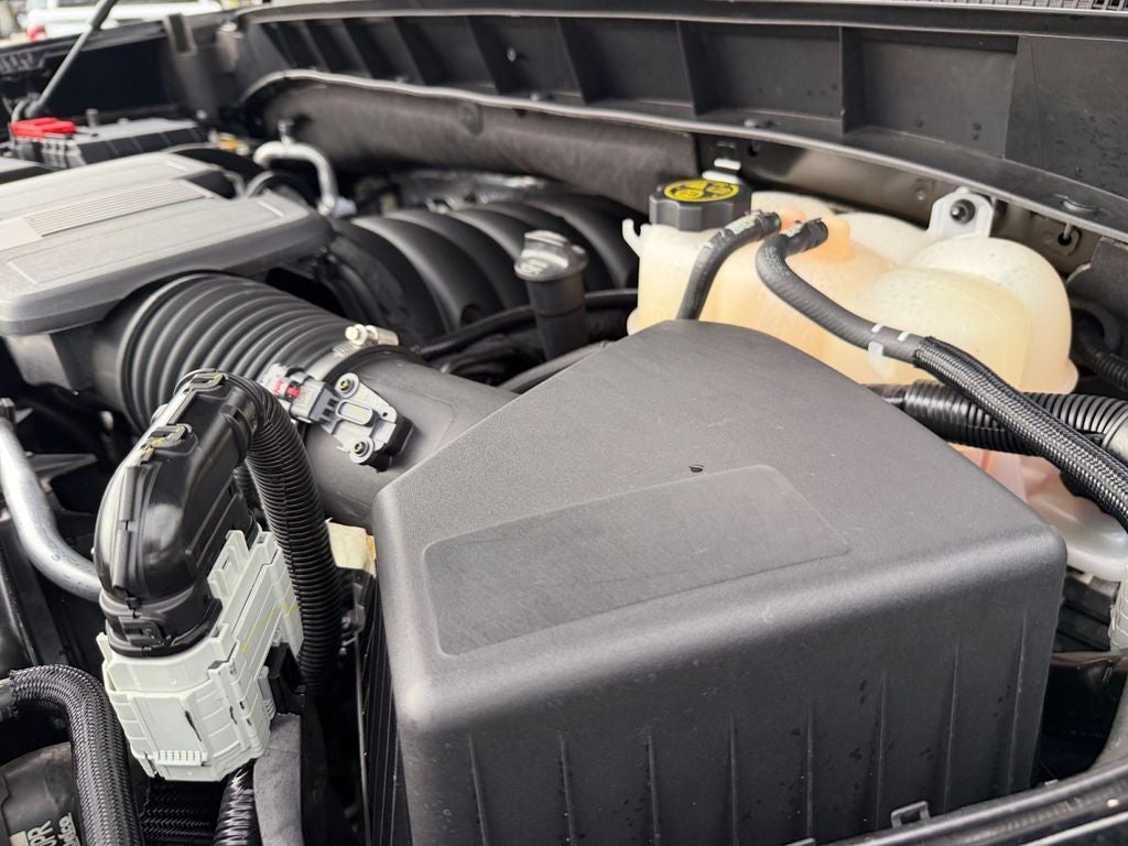 2024 Chevrolet Silverado 1500 LT LT1