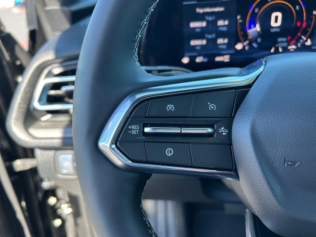 2025 Chevrolet Traverse LT 2LT