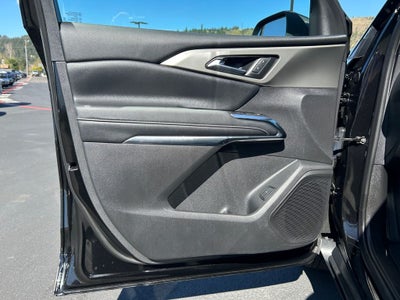 2025 Chevrolet Traverse LT 2LT