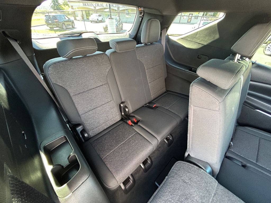 2025 Chevrolet Traverse LT 2LT