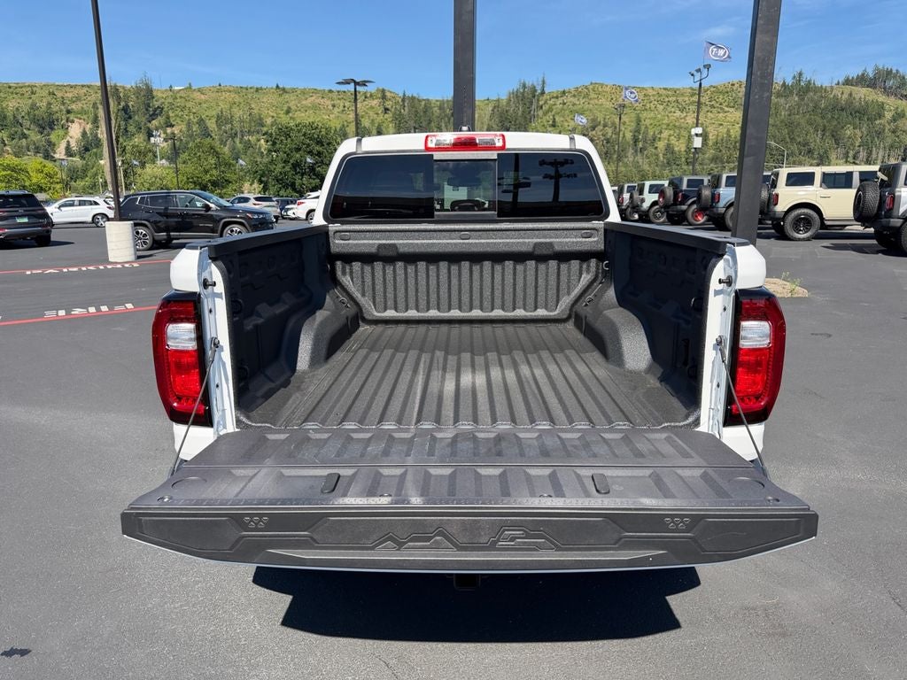 2025 GMC Canyon Elevation