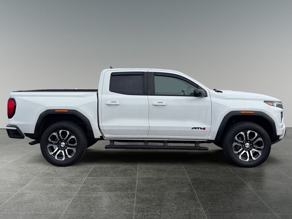 2024 GMC Canyon AT4