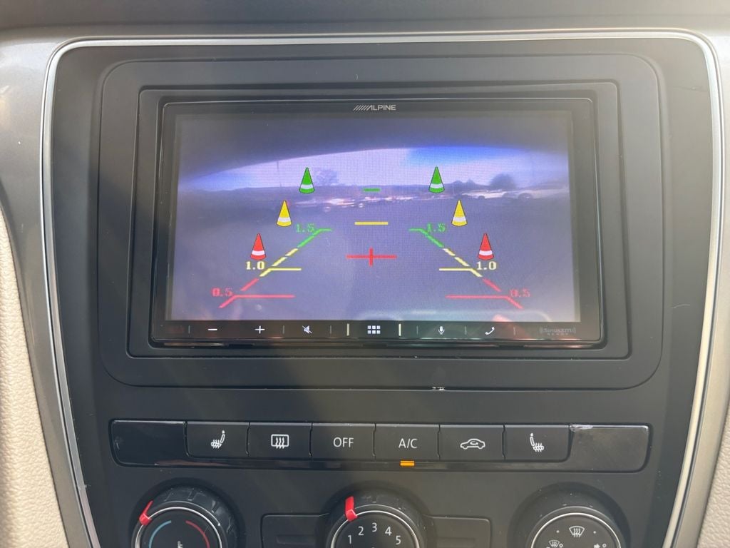 2014 Volkswagen Passat 1.8T Wolfsburg Edition