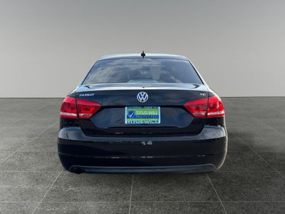 2014 Volkswagen Passat 1.8T Wolfsburg Edition