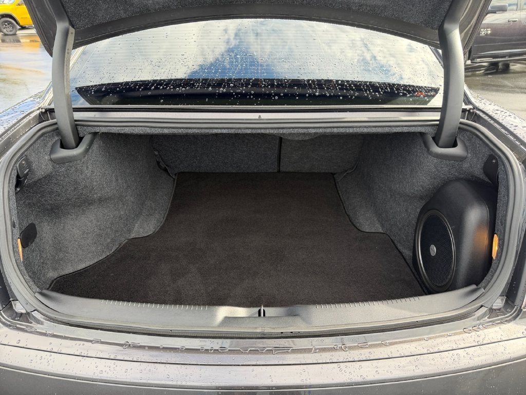 2022 Chrysler 300 Touring