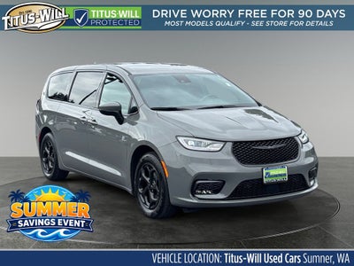2023 Chrysler Pacifica Hybrid Touring L