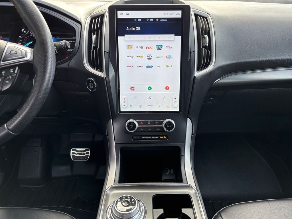 2022 Ford Edge ST Line