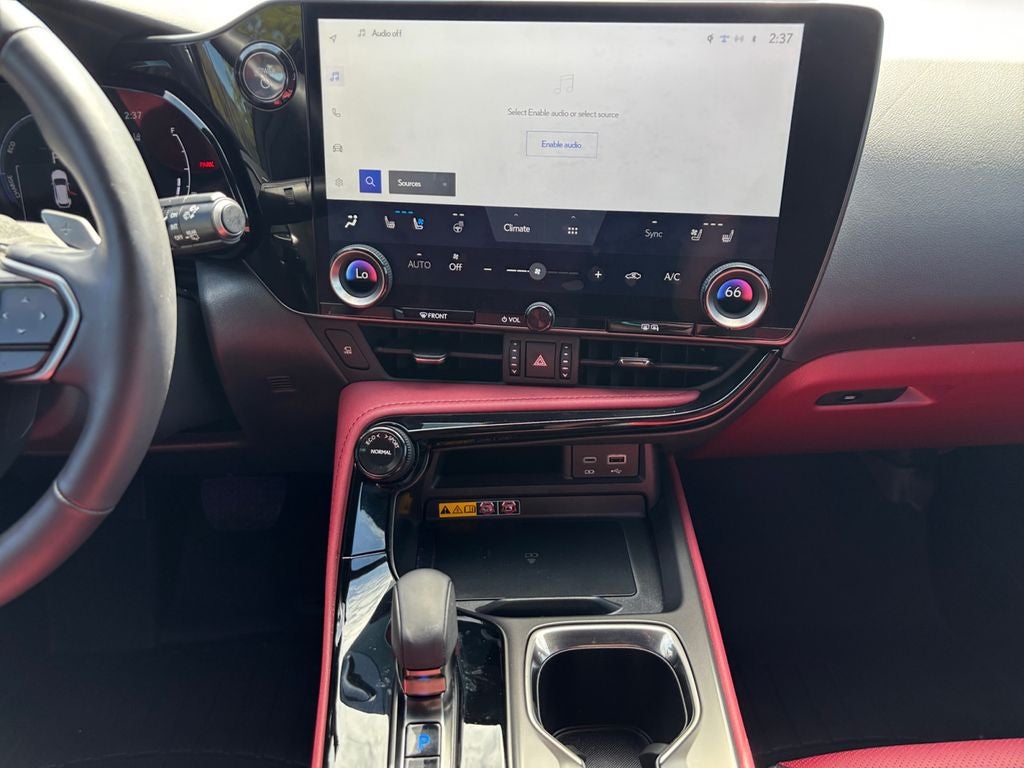 2025 Lexus NX 350h Premium