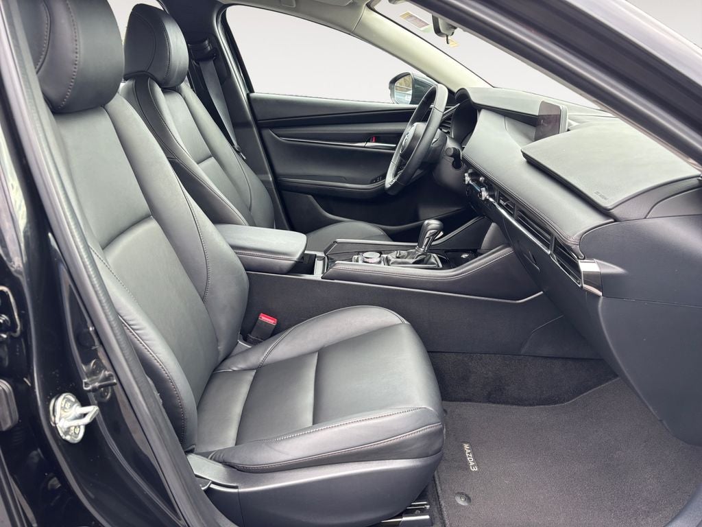 2025 Mazda Mazda3 2.5 S Preferred Package