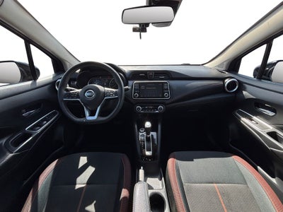 2020 Nissan Versa 1.6 SR