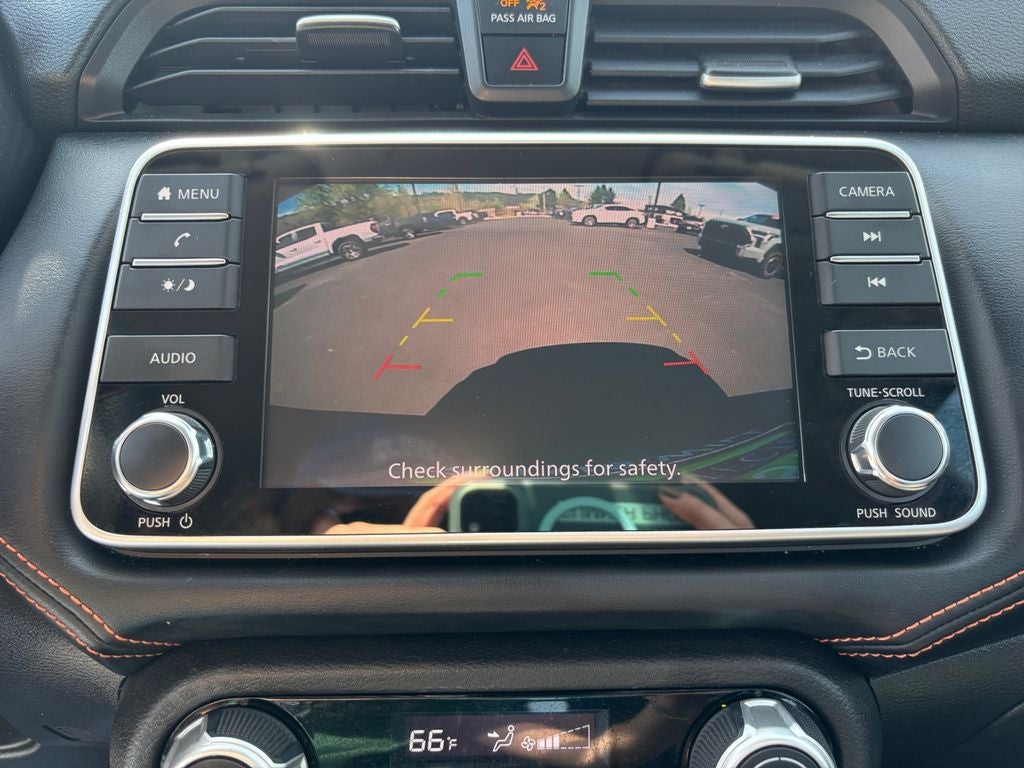 2020 Nissan Versa 1.6 SR