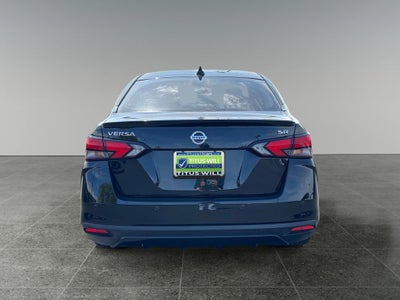 2020 Nissan Versa 1.6 SR
