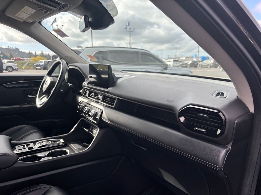 2023 Honda Pilot Touring