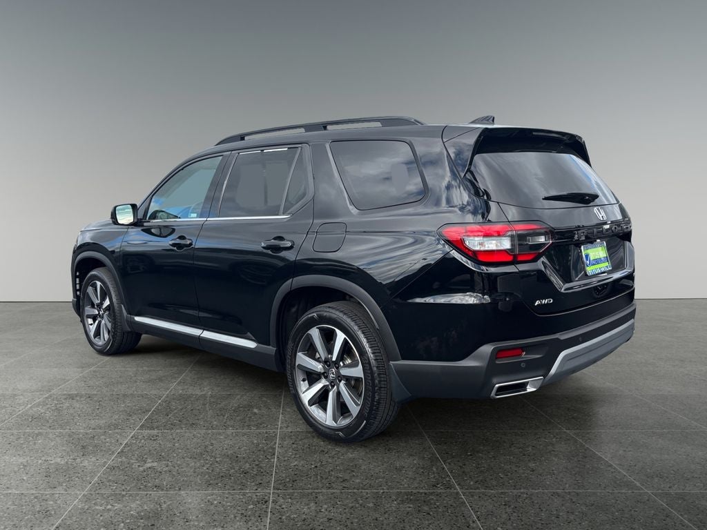 2023 Honda Pilot Touring