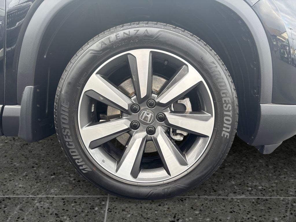 2023 Honda Pilot Touring