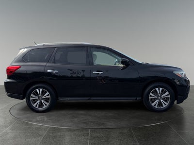 2018 Nissan Pathfinder SL