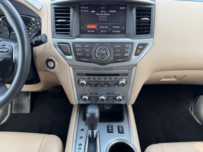 2018 Nissan Pathfinder SL