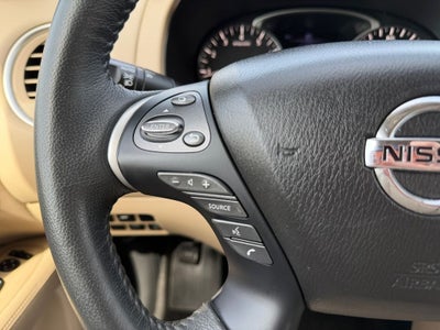 2018 Nissan Pathfinder SL