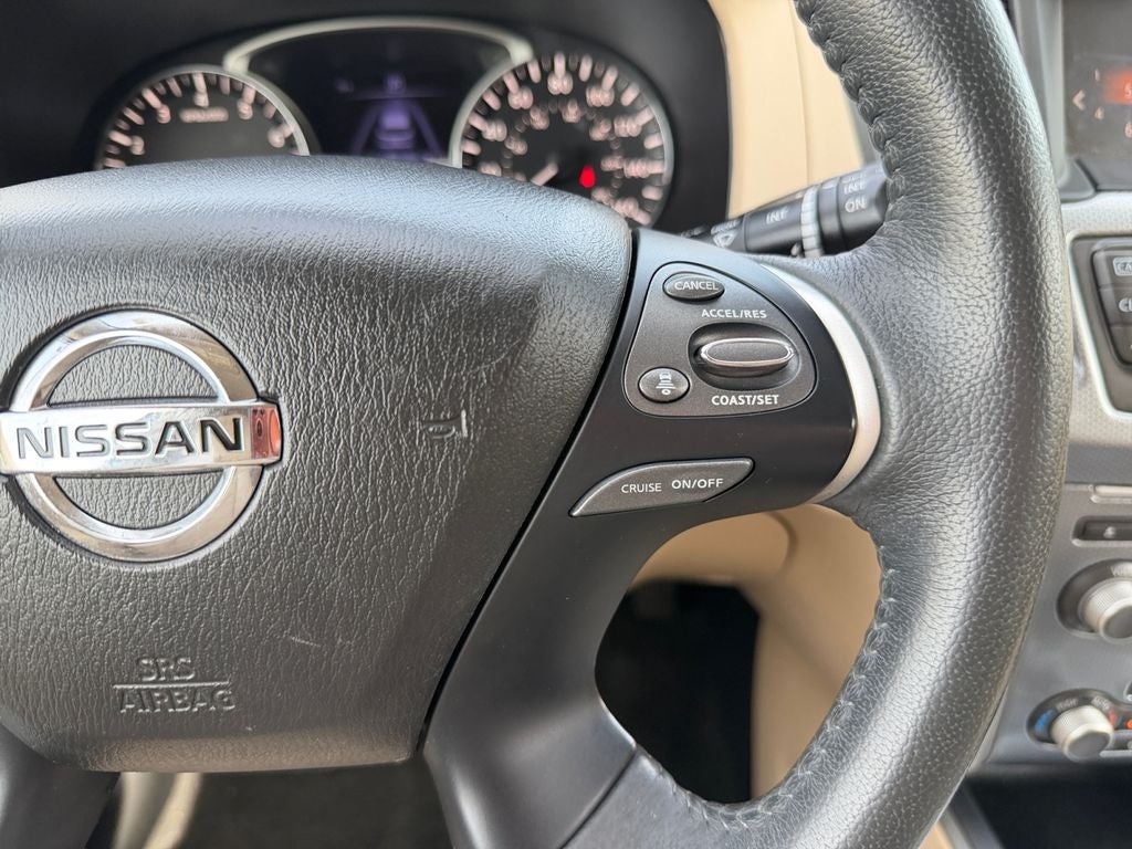 2018 Nissan Pathfinder SL