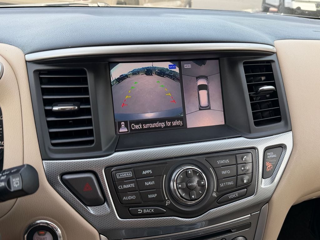 2018 Nissan Pathfinder SL