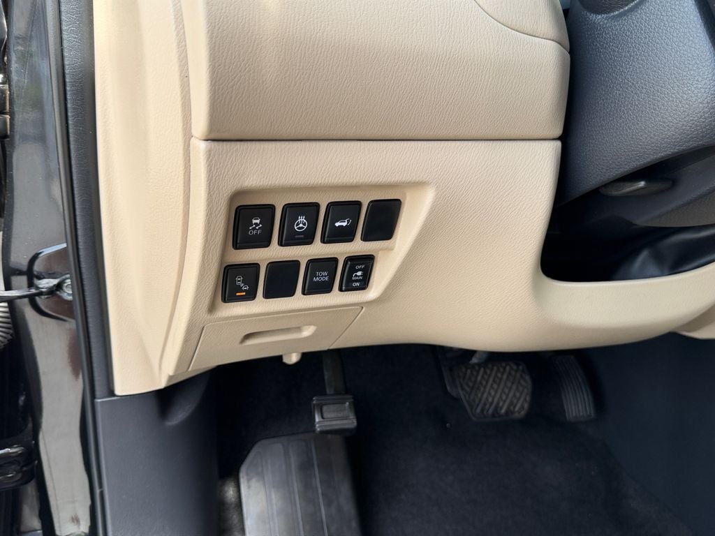 2018 Nissan Pathfinder SL