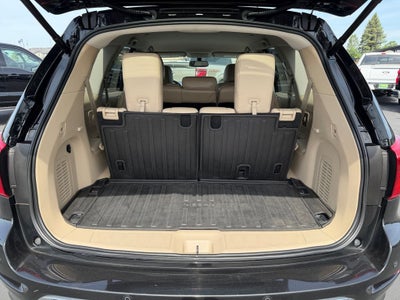 2018 Nissan Pathfinder SL