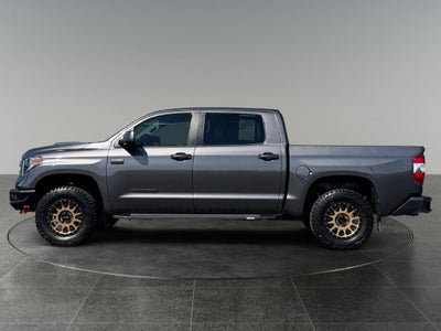 2018 Toyota Tundra SR5