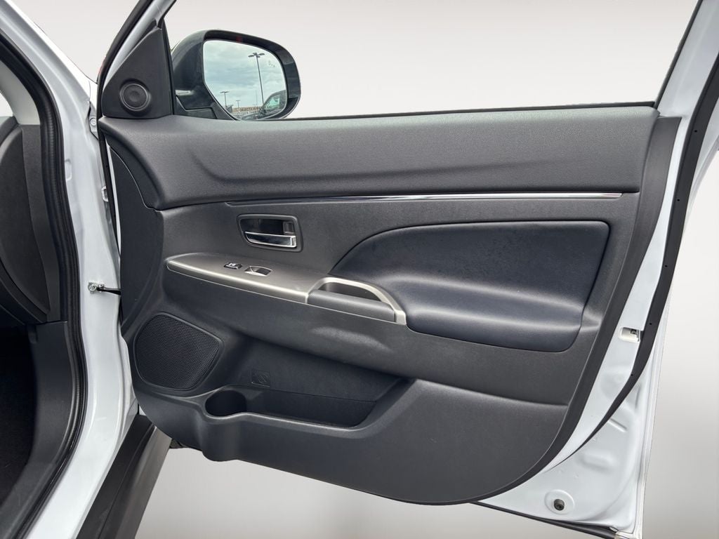 2025 Mitsubishi Outlander Sport 2.0 SE