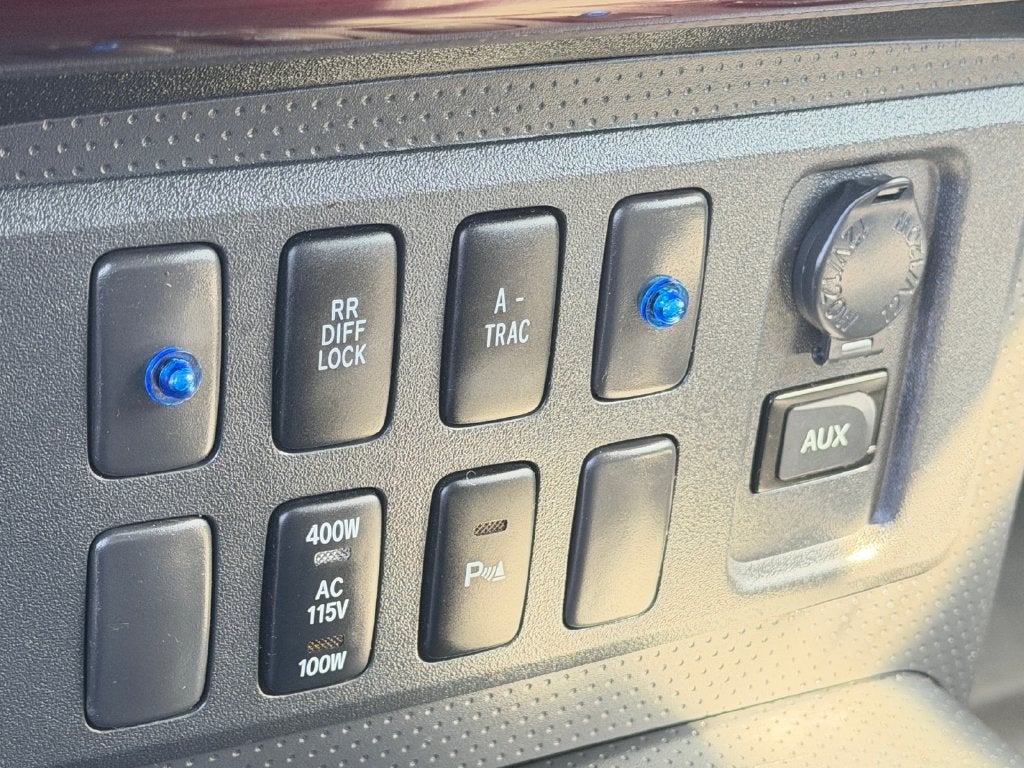 2007 Toyota FJ Cruiser Base